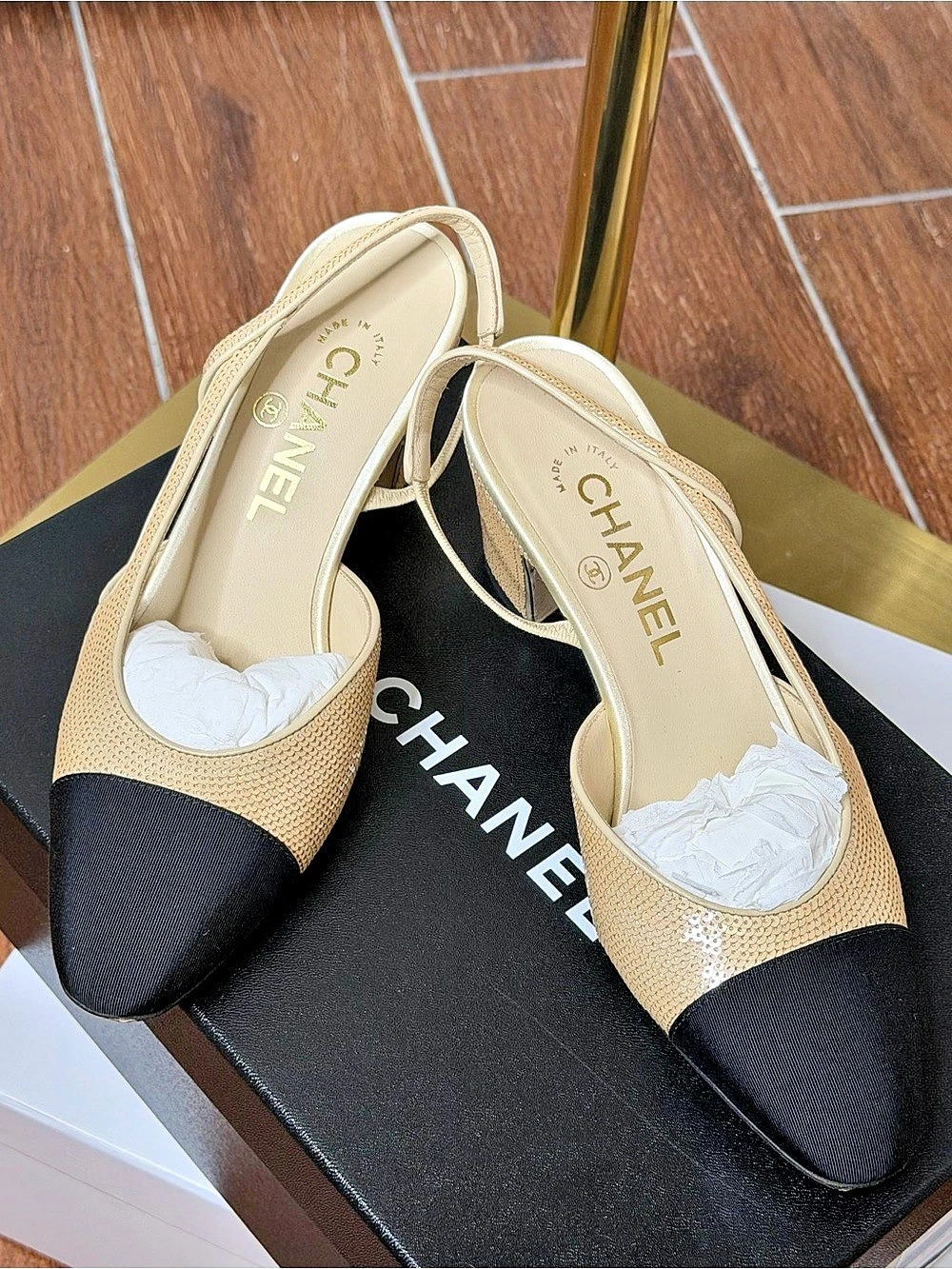 Chanel Sequin Grosgrain Cap Toe CC Slingback Pumps Beige & Black